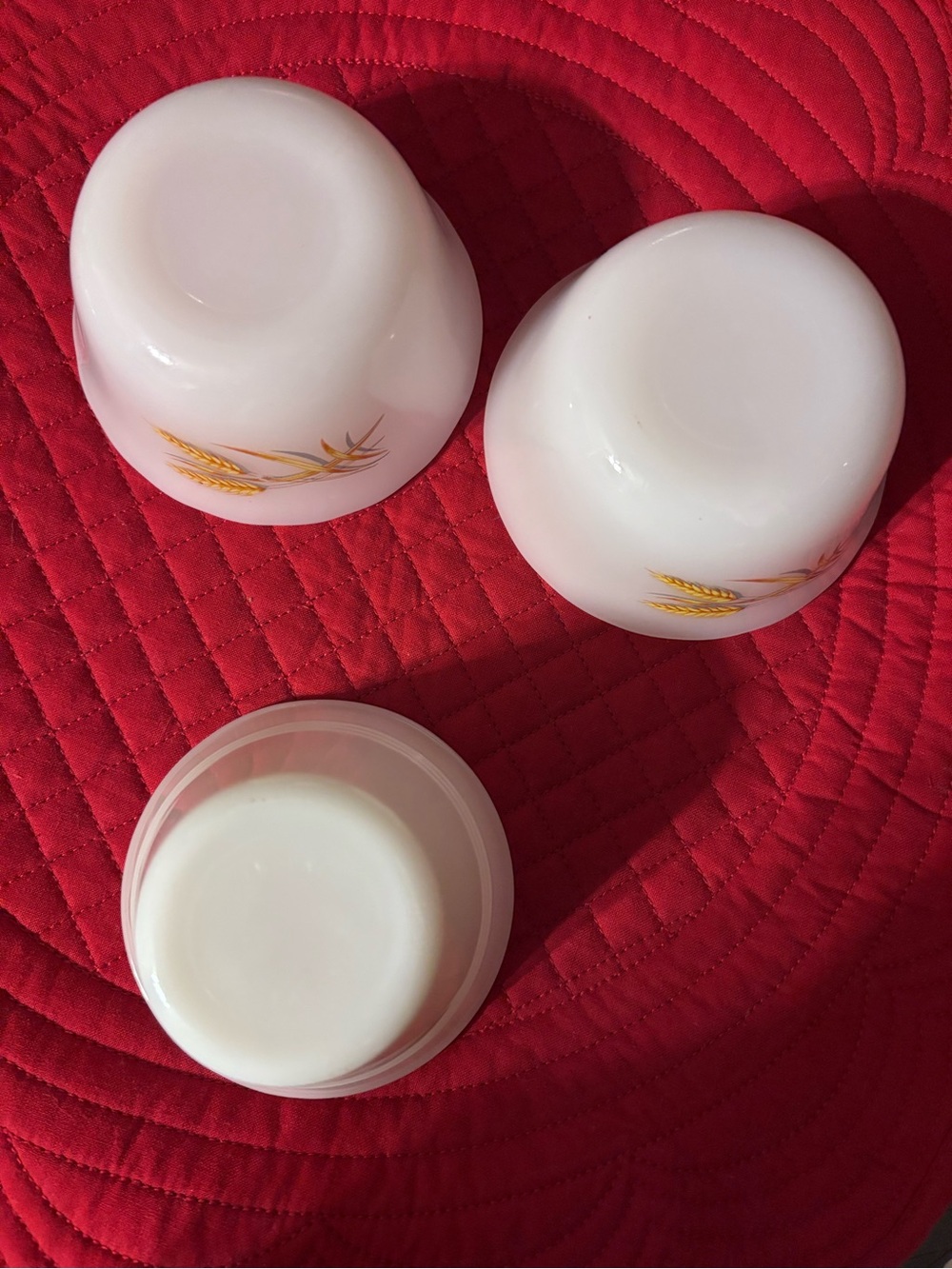 3 Vintage Milk Glass Ramekins Fire King/Anchor Hocking (2) & .. - Picture 5 of 5